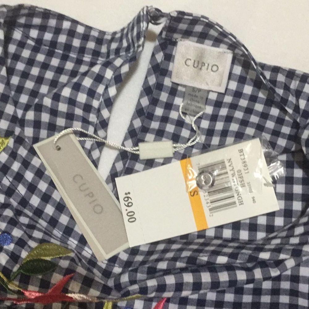 Cupio Navy White Gingham Blouse Embroidered - Picture 5 of 7